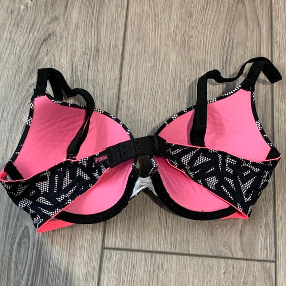 Victoria’s Secret Pink Bra - Picture 3 of 4